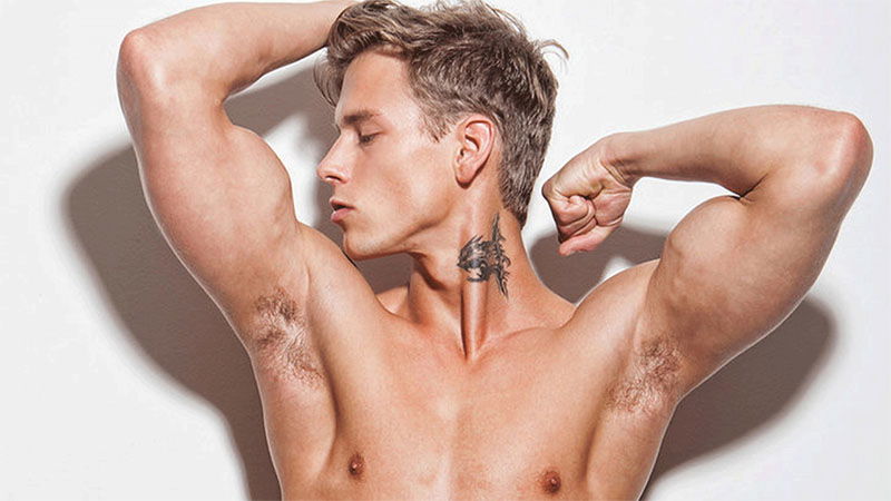 La BelAmiOnline arruola per la prima volta un attore afrodiscendente preview