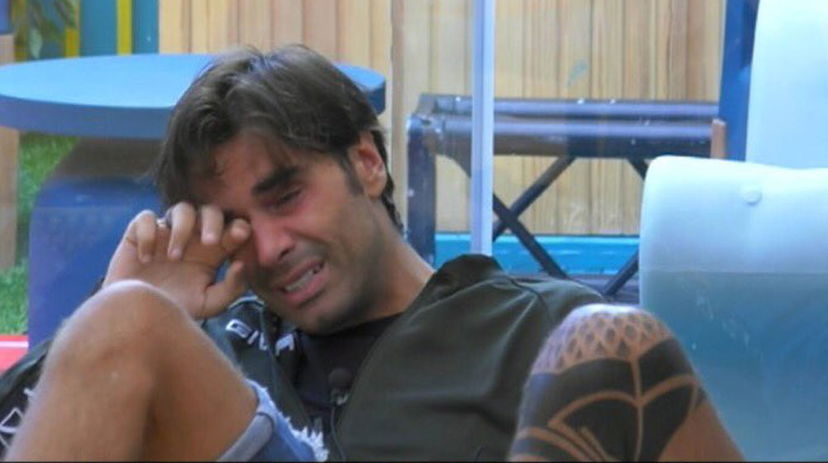 GF Vip: i concorrenti aggiornati sulla seconda ondata di CoronaVirus, Morra in lacrime preview