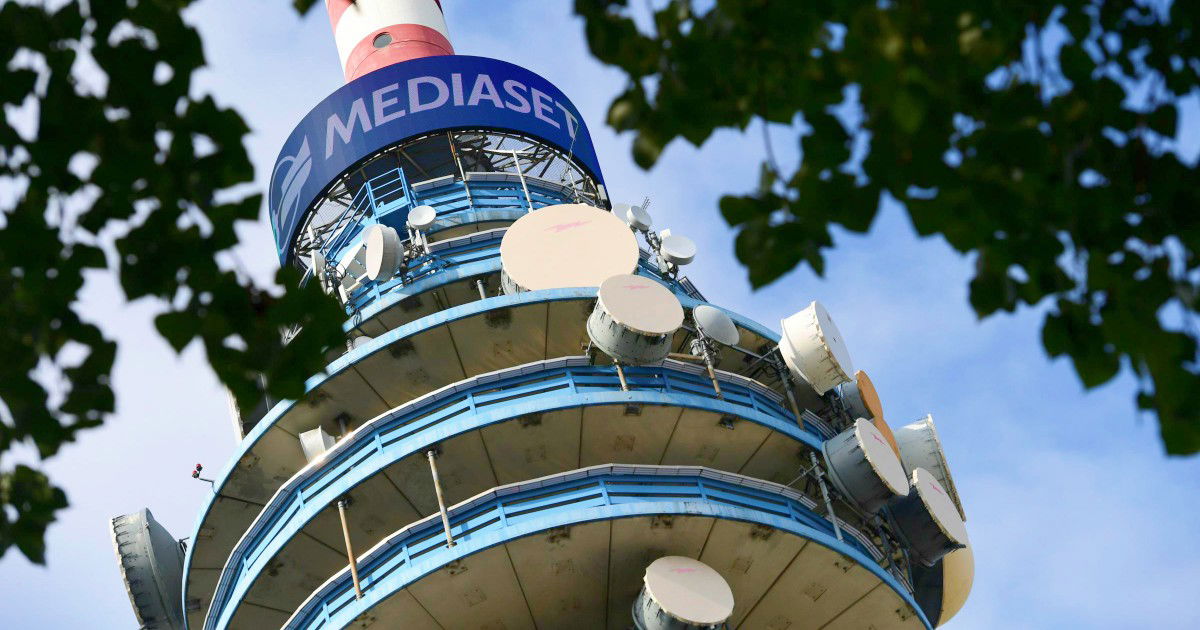 Un’altra conduttrice Mediaset positiva al CoronaVirus: “Non potrò essere in studio” article-post