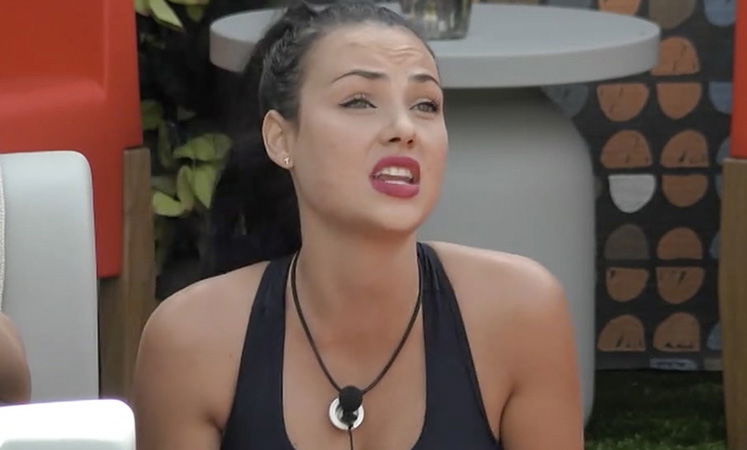 Adua Del Vesco si scontra con Tommaso Zorzi e minaccia di querelarlo preview