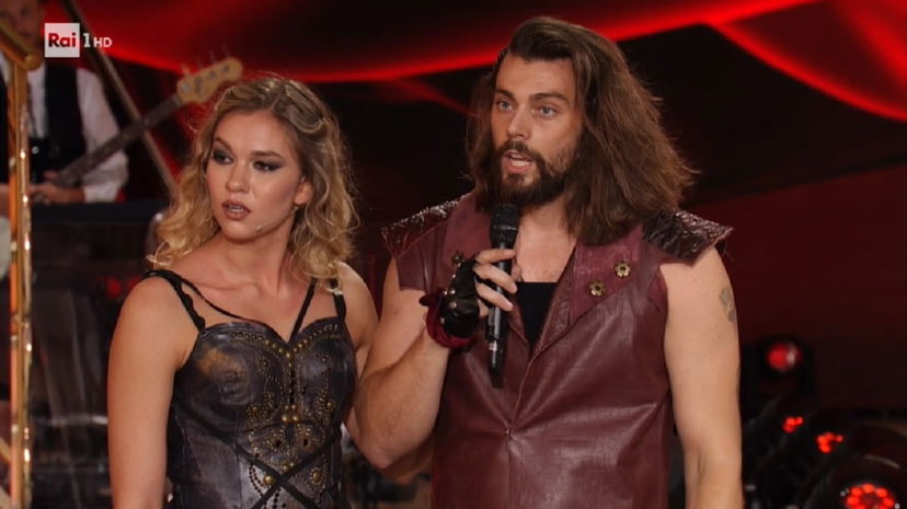 Ballando con le Stelle, scandalo Antonio Catalani: prima l’anomalia sul suo televoto, poi il rifiuto all’invito di Mara Venier preview