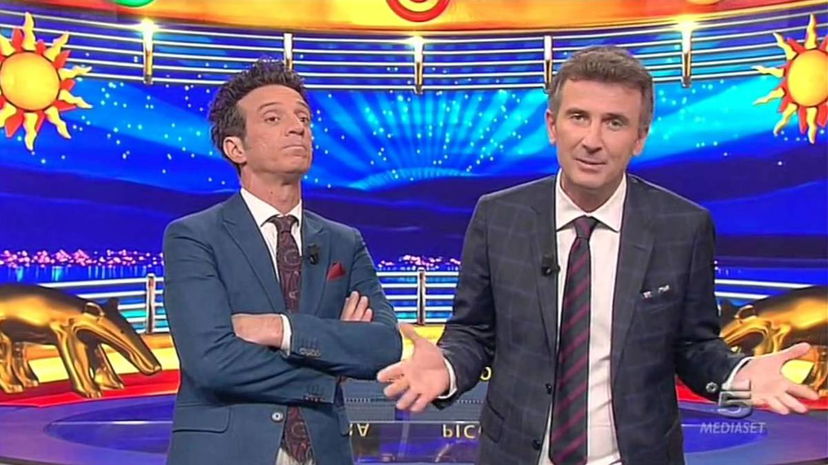 Striscia la Notizia: Picone positivo al Covid-19, ecco il conduttore che lo sostituirà preview