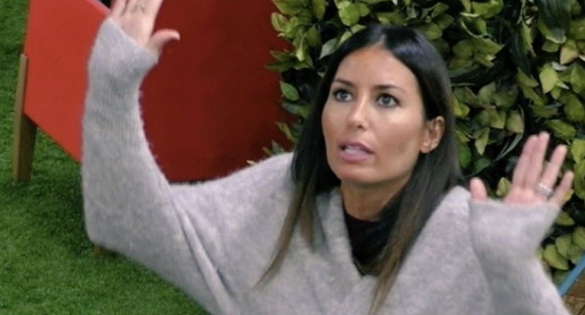 Elisabetta Gregoraci ai compagni: “Voglio un uomo con gli attributi come Briatore, Pierpaolo non li ha” preview