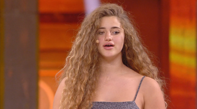 Il Collegio, Luna Scognamiglio ad Avanti Un Altro ha finto di essere maggiorenne preview