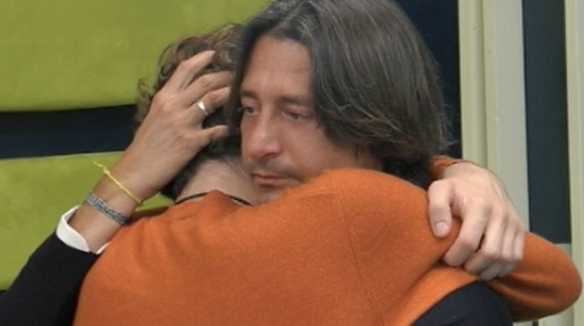 Tommaso Zorzi in lacrime per la dolcissima lettera scritta da Oppini: il video article-post