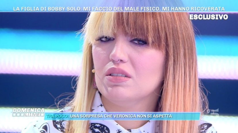 Veronica Satti trovata in una pozza di sangue, Barbara d’Urso racconta la sua storia preview