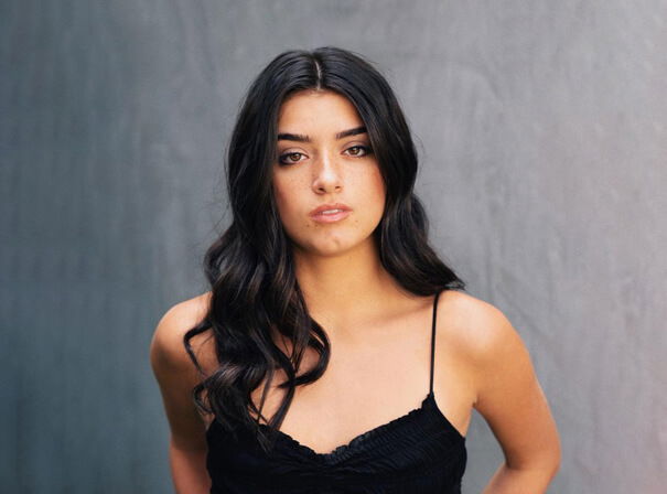 Dixie D’Amelio vomita davanti lo chef perché disgustata da ciò che ha mangiato – la polemica preview