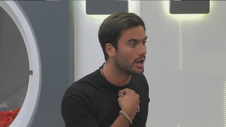 Pierpaolo Pretelli: “Quello che provavo per Elisabetta Gregoraci sta svanendo” preview