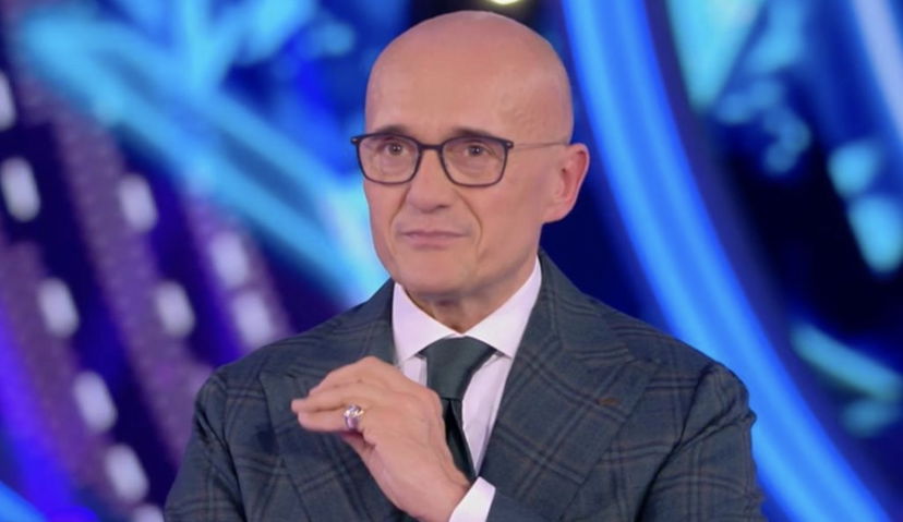 Alfonso Signorini per la squalifica immediata di Filippo Nardi preview