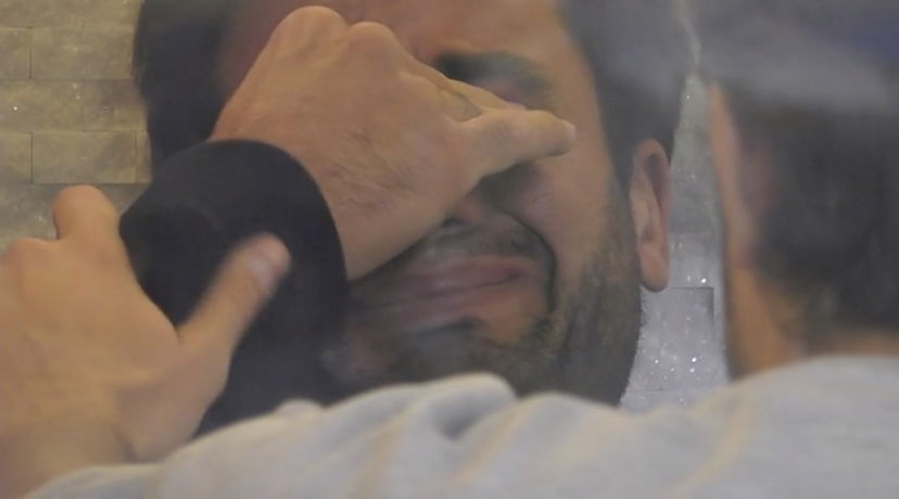 Pierpaolo Pretelli scoppia in lacrime: “Ho un blocco con le donne” preview