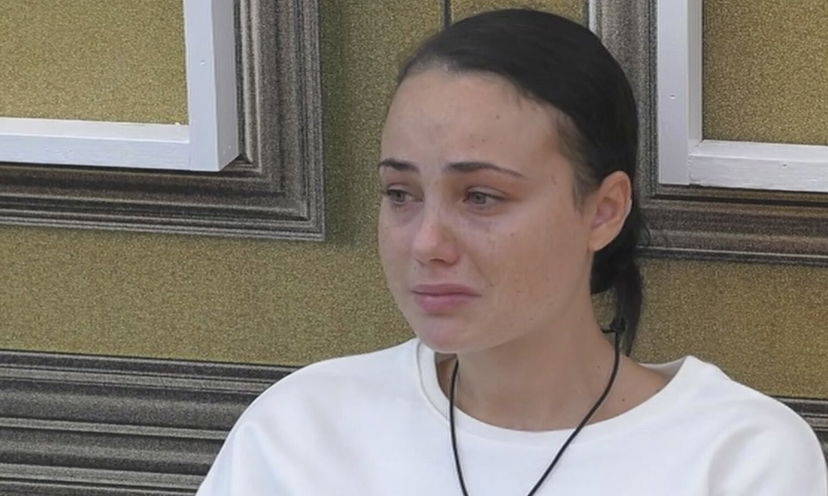 GF Vip: bufera su Rosalinda per un brutto scivolone preview