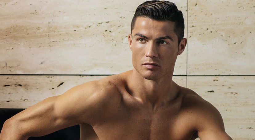 Cristiano Ronaldo, il rumor: “Il suo amante è un modello bellissimo” preview