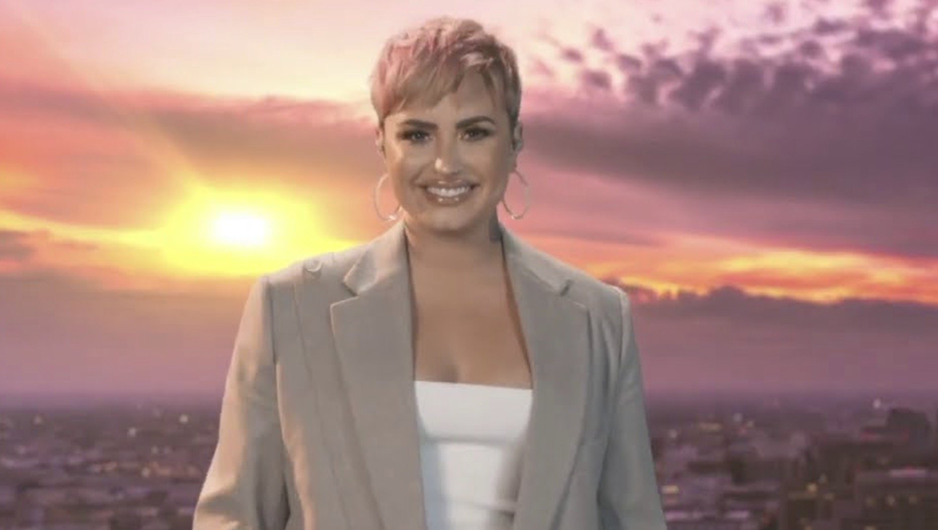 Demi Lovato 2021 : Demi Lovato Wears Gray Suit for ...
