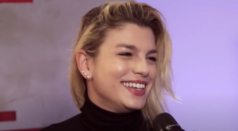 Lei alla radio gli dedica ‘Amami’ di Emma e lui la lascia in diretta: la reazione della Marrone preview