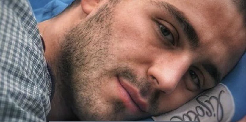 GF Vip, gli autori si scordano i microfoni accesi e dicono una frase strana su Tommaso: le due teorie preview