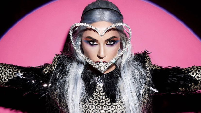 Lady Gaga, una collega l’attacca: “Dipendete dalla coca e collabora con molestatori” preview