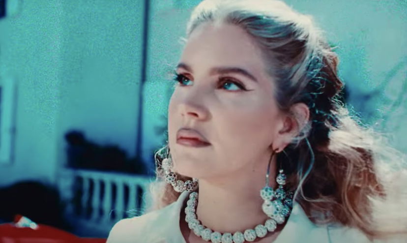 Lana Del Rey: ascolta il singolo Chemtrails Over The Country Club (cover e tracklist dell’album) preview