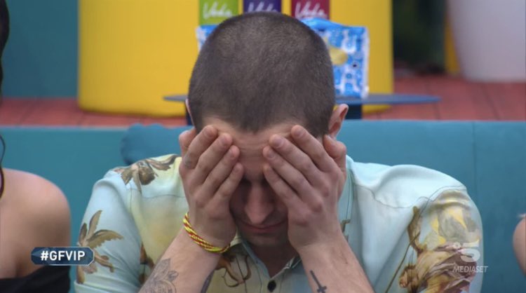 Tommaso Zorzi dopo la puntata ha una forte crisi nervosa e vomita preview