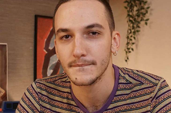 Pietro Turano di Skam Italia diffamato da un giornale: la risposta dell’attore (che ha già sporto denuncia) è perfetta preview