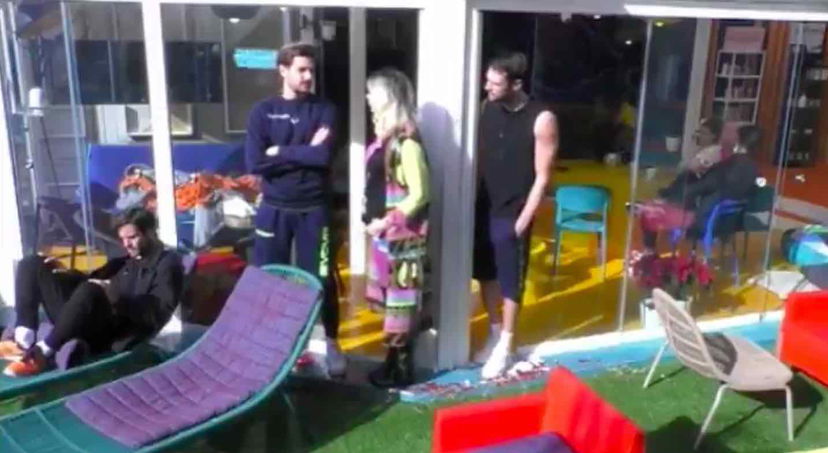 “Televoto truccato dal Brasile, uscite da quel circo”: grida fuori la Casa, i concorrenti scoprono tutto preview