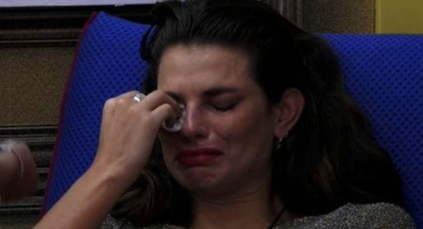 Dayane Mello, dopo il suo crollo interviene la manager che sbotta: “Adesso basta!” preview