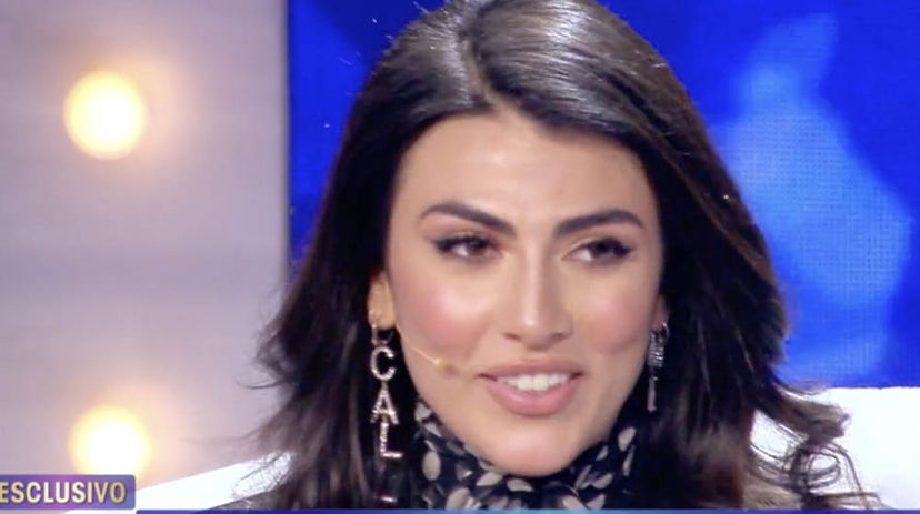 Giulia Salemi si difende da una pesante accusa: “C’hai provato con mio marito, importuni gli uomini sposati” preview