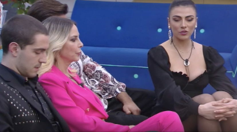 Giulia Salemi e Tommaso Zorzi litigano: “Falsa, mi hai usato. Non ti parlerò più” preview