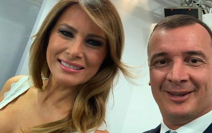 Rocco Casalino: “Se ci fosse una pillola per diventare etero la prenderei” preview