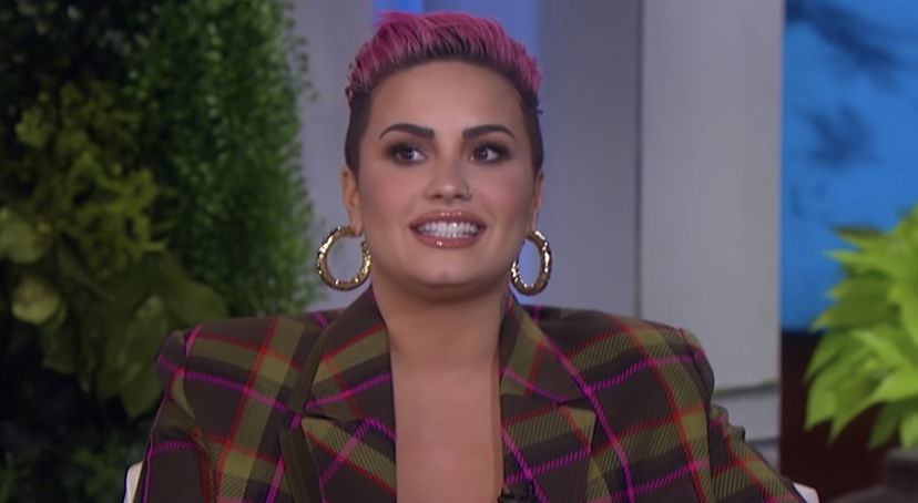 Demi Lovato parla del suo orientamento: “Mi piacciono più le donne, dai maschi adesso voglio amicizia” preview