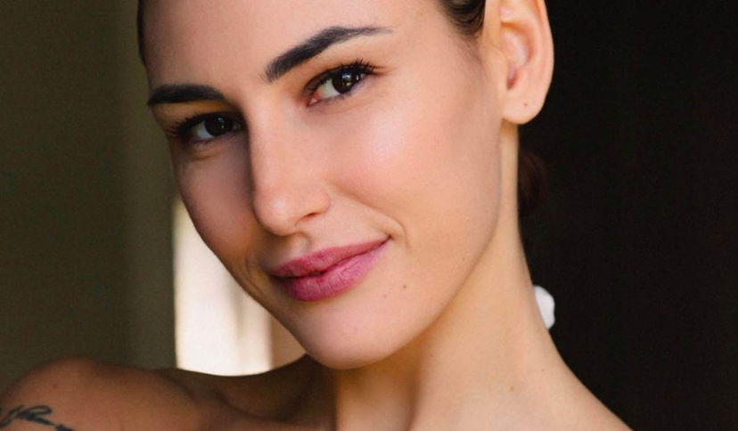 Amici, la ballerina professionista Giulia Pauselli tira una frecciatina alle allieve Rosa e Martina preview