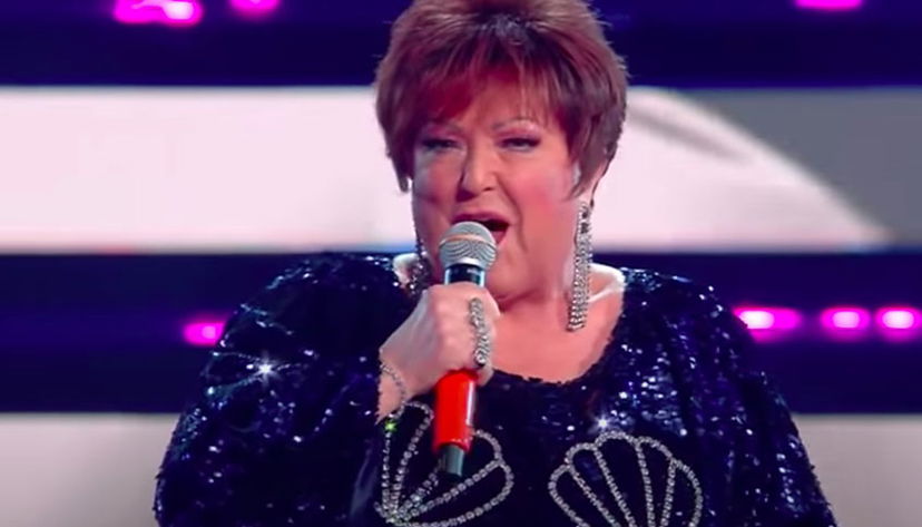 I gioielli di Orietta Berti a Sanremo sono più impattanti di molte canzoni in gara preview