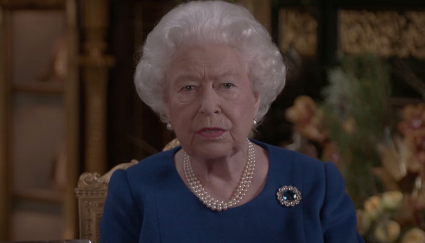 Regina Elisabetta, la sua reazione all’intervista scandalo di Meghan e Harry preview