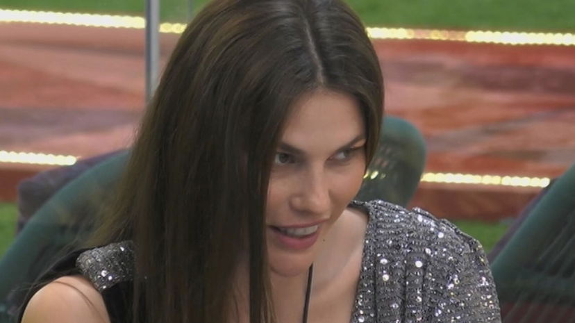 Dayane Mello confessa di essere innamorata (ma non di Rosalinda): gli indizi preview