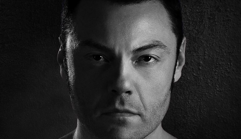 Tiziano Ferro sta lavorando ad un album di duetti: i primi nomi degli artisti con cui canterà preview