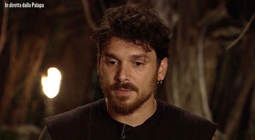 Andrea Cerioli impacciato a L’Isola dei Famosi, si scusa: “Sono frastornato” preview