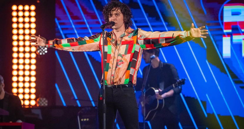 Ermal Meta (a sorpresa!) scrive all’ultimo eliminato di Amici preview