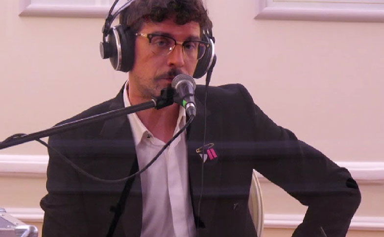 Willie Peyote lancia una frecciatina a Ermal Meta che risponde stizzito preview