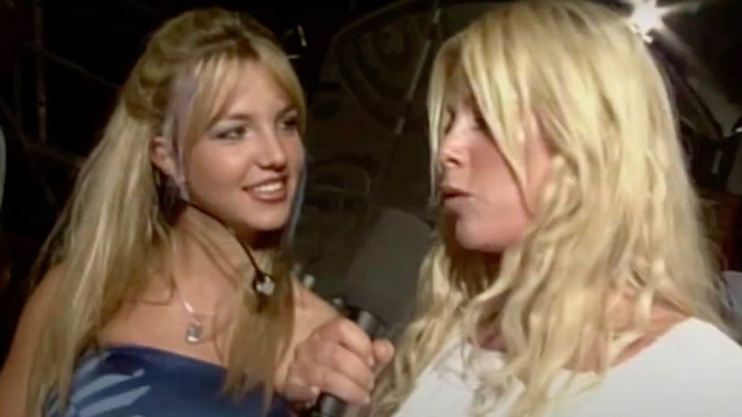 Alessia Marcuzzi ricorda quando incontrò Britney Spears e scrive “FreeBritney” preview