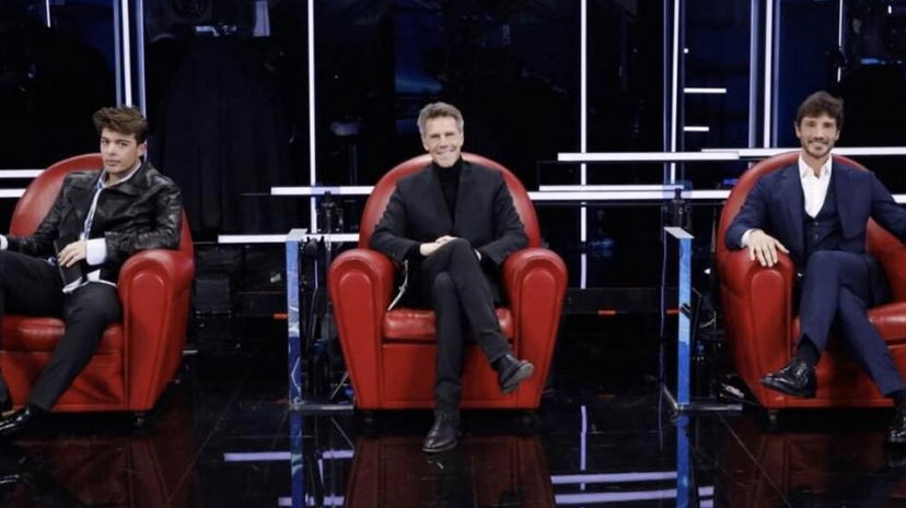 Amici, retroscena su giudici e prof: Emanuele Filiberto svela una “regola” preview