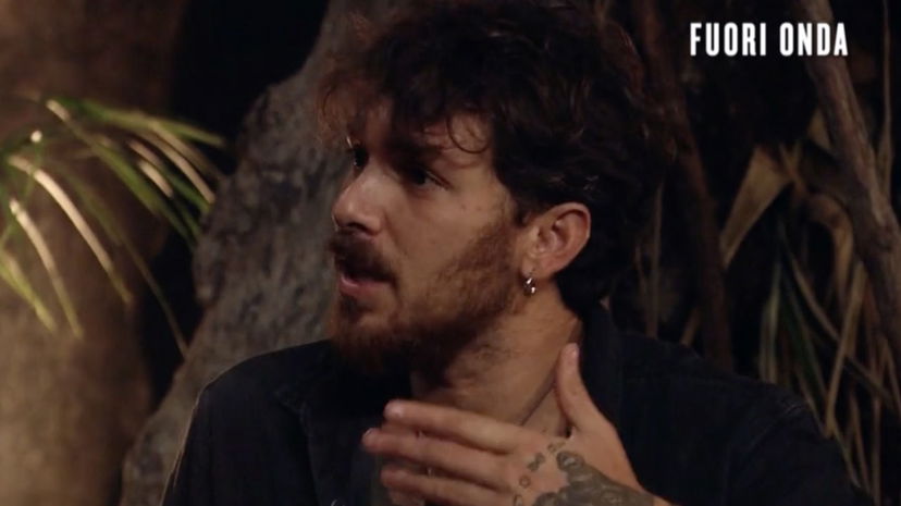 Andrea Cerioli sbotta in un fuori onda de L’Isola dei Famosi preview