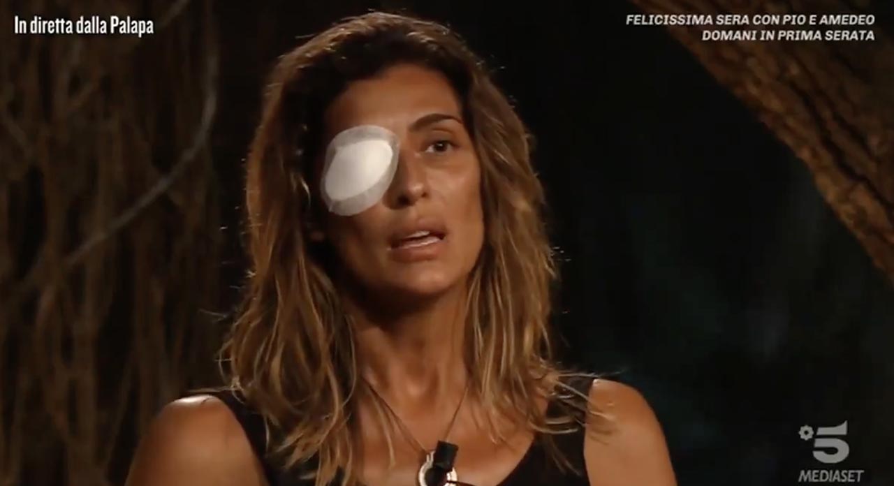Elisa Isoardi ritira isola dei famosi