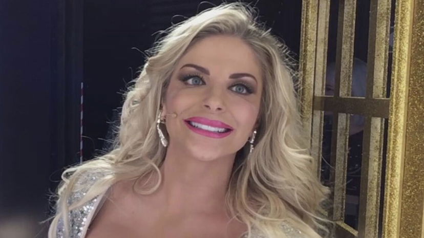 Francesca Cipriani boccia tutti i naufraghi de L’isola e rivela: “Mi vogliono a Supervivientes” preview