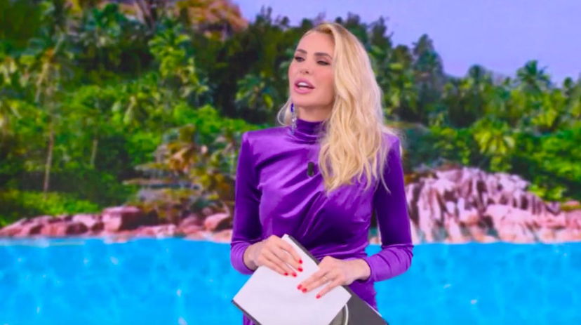 Isola dei Famosi: due naufraghe hanno condiviso (l’una all’insaputa dell’altra) lo stesso fidanzato nello stesso periodo preview