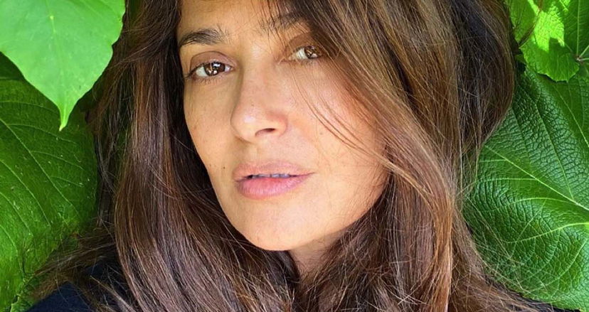 Salma Hayek nel film sull’omicidio Gucci in un ruolo vicino a quello di Lady Gaga preview