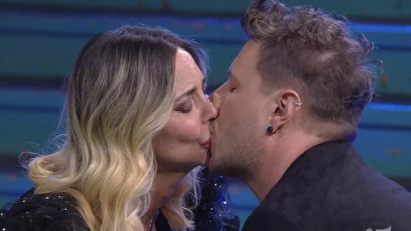 Stefania Orlando apre a Temptation Island (c’è un grosso ‘ma’) preview