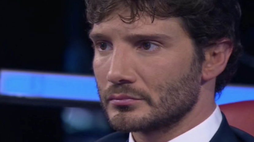 Stefano De Martino, Carolyn Smith sbotta contro il giudice di Amici: “Non posso stare zitta” preview