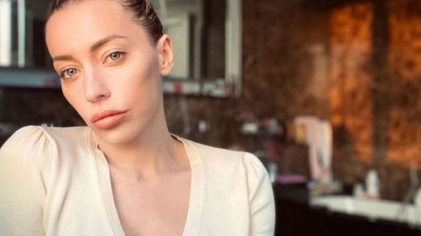 Karina Cascella contro Valentina Persia: rivela un brutto aneddoto successo durante il backstage di una trasmissione tv preview