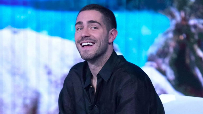 Tommaso Zorzi scatta il flirt con uno famoso: “Si sono visti per un bicchiere di vino” preview