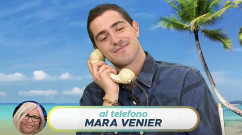 Tommaso Zorzi a Domenica In, Mara Venier approva: “Chiedo i permessi alla Rai per una bella intervista” preview