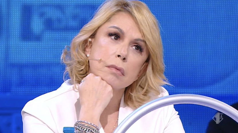 Anna Pettinelli e una lite non ripresa dalle telecamere ad Amici: “Ho anche pianto” preview